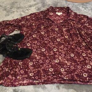 Bell sleeved top